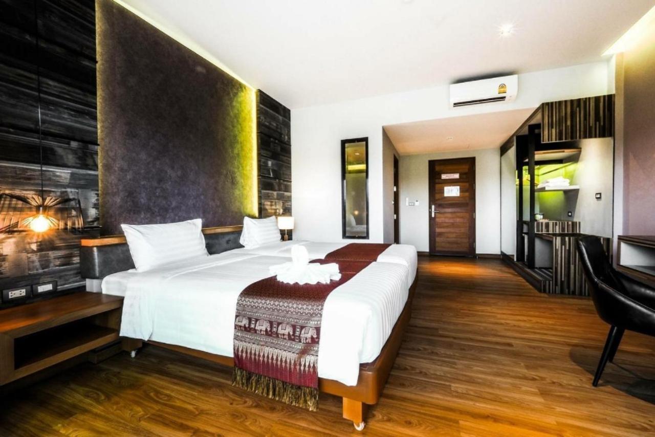 The Glory Gold Hotel Khao Lak Exterior foto