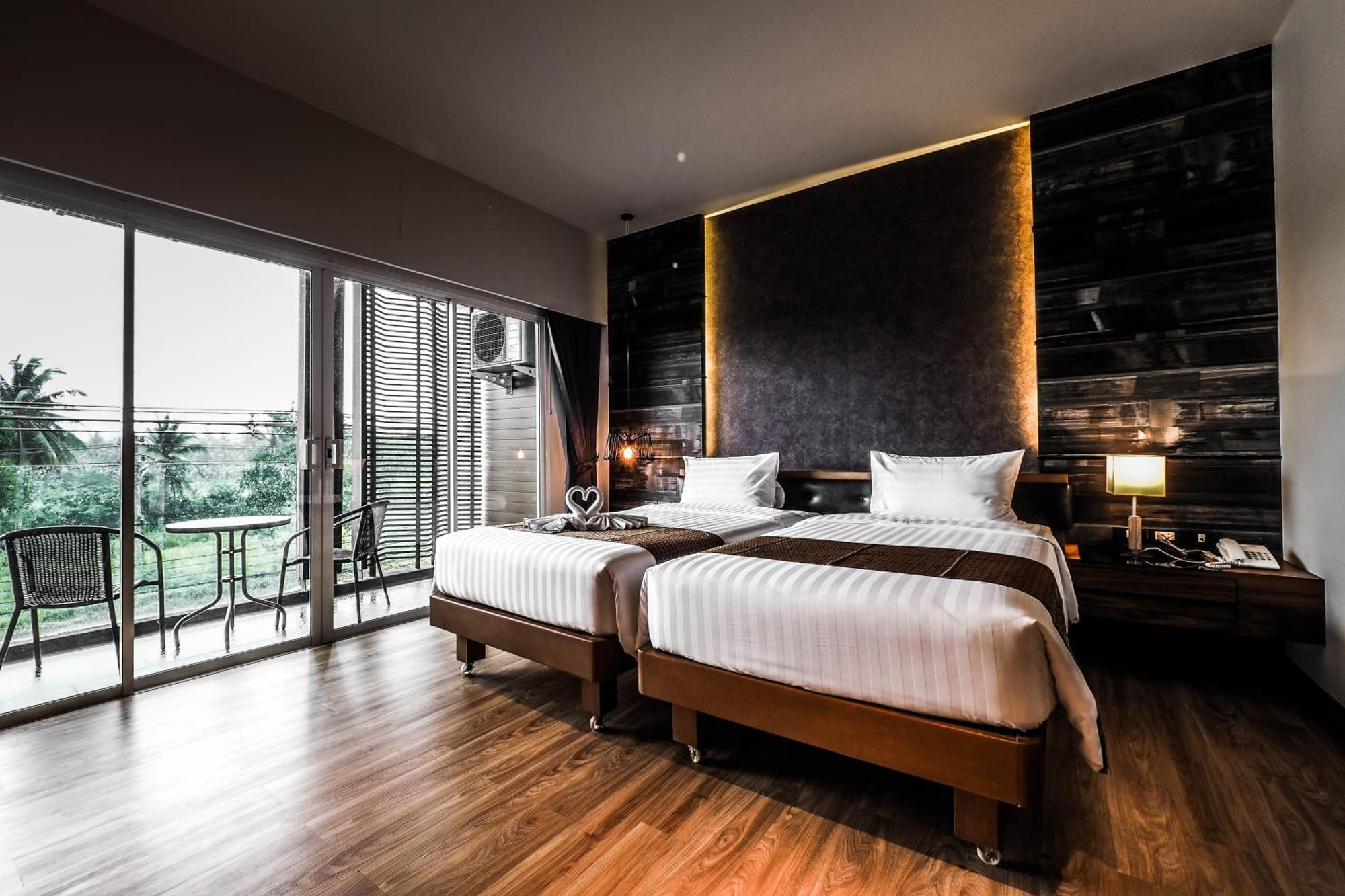 The Glory Gold Hotel Khao Lak Exterior foto