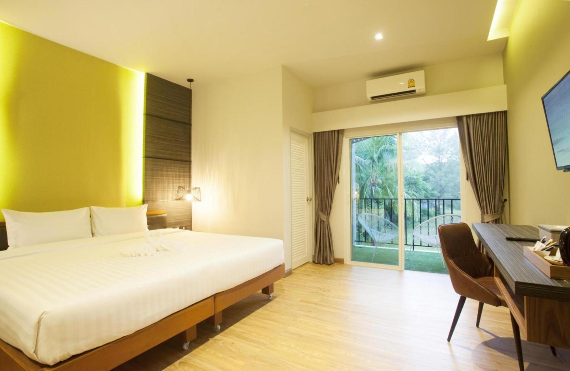 The Glory Gold Hotel Khao Lak Exterior foto